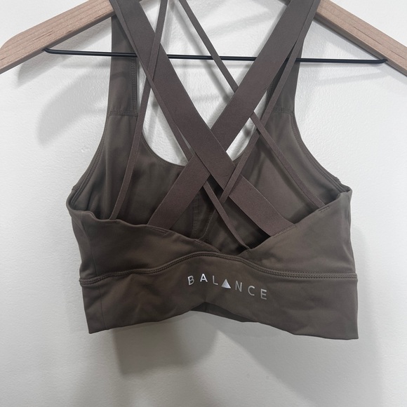 BALANCE ATHLETICA/ Vitality Aura Strappy
Sports Bra in Sea Salt size small - Picture 6 of 7